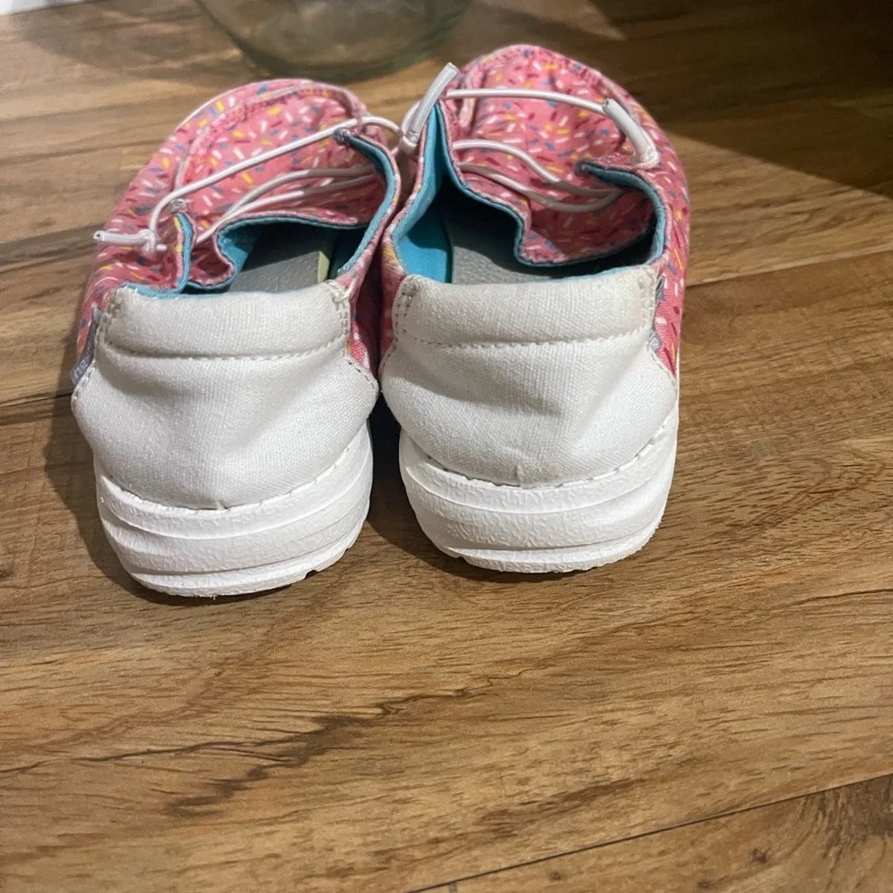Hey‎ Dude Wendy Youth Pink Sprinkles Slip On Size Y1-L2